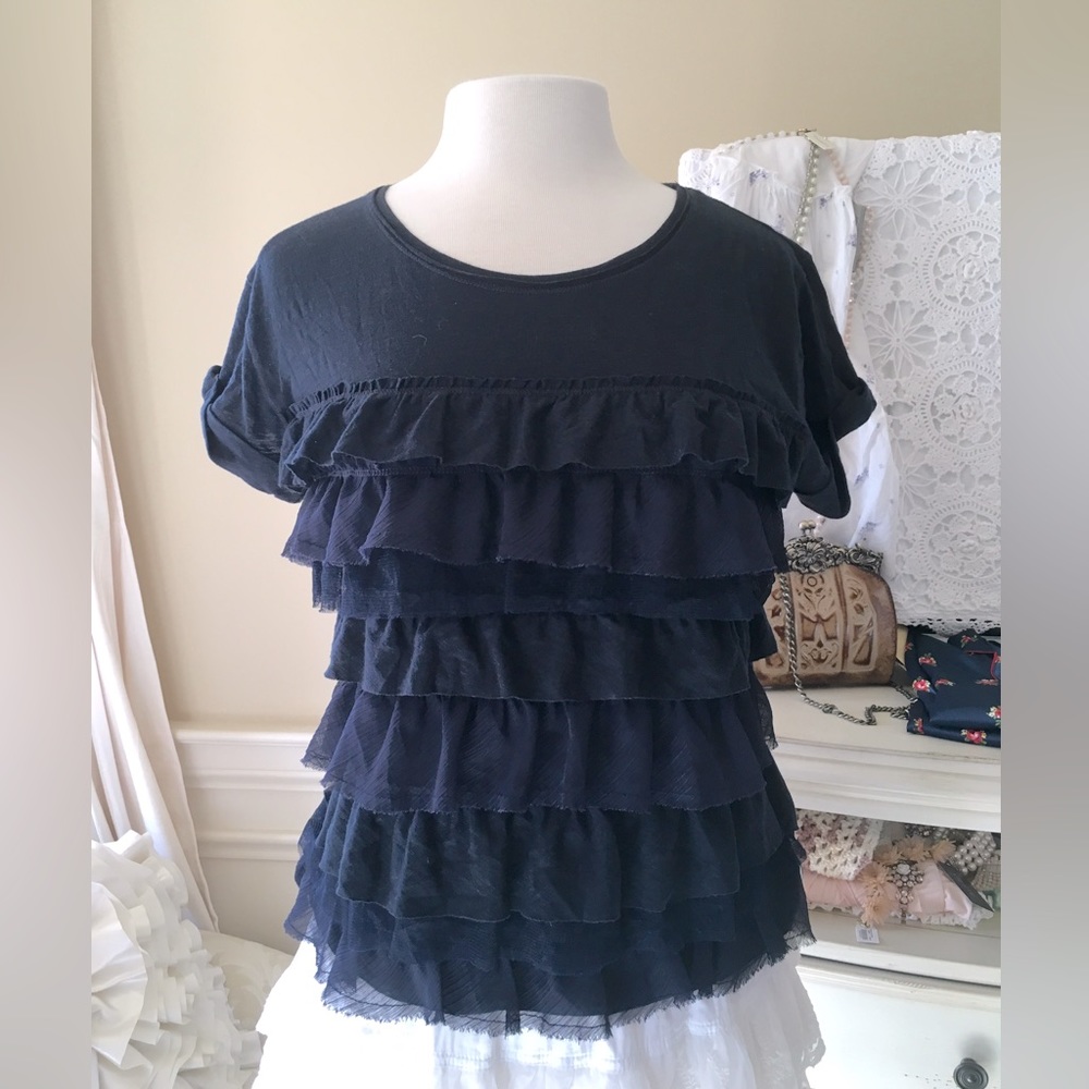 Hollister lace tee